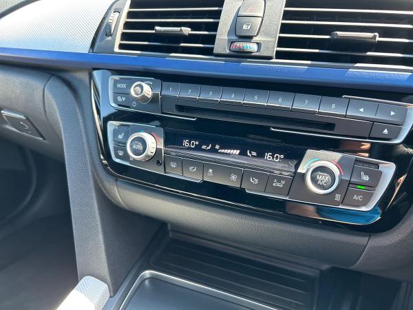 BMW 3 Series Photo autoimg-8e7cc3470b48afe5d791dc8eb564dfb7e59f1a80.jpg