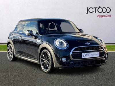 2015 MINI Hatch 2.0 Cooper SD Hatchback 3dr Diesel Auto 6Spd Euro 6 (s/s) (170 ps) at JCT600