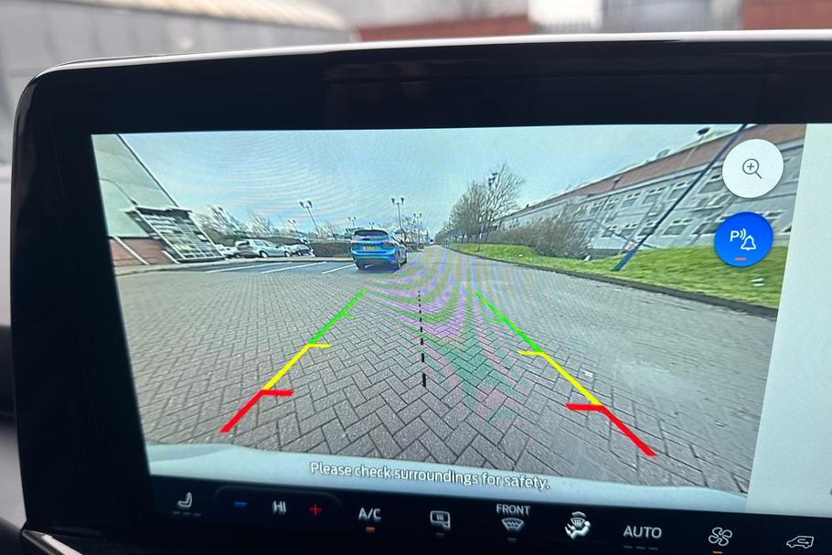 Used Ford TRANSIT CUSTOM WT25NJN 32