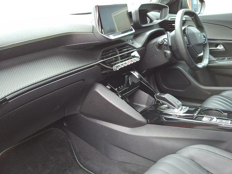 Used Peugeot 2008 NU70AUT 15