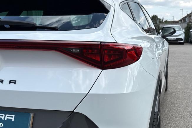 CUPRA Formentor Photo 18