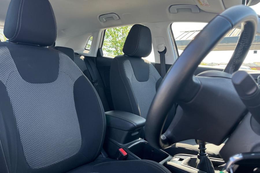 Vauxhall GRANDLAND X Photo autoimg-8e87883bdfe79fb82a89f23083eb98d1d6544b42.jpg
