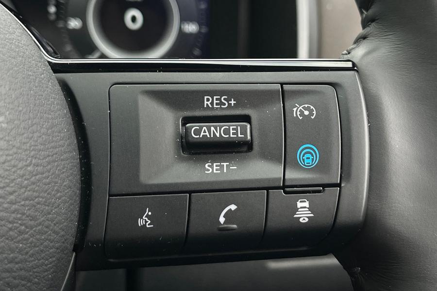 Nissan Qashqai Photo autoimg-8e8c49881504ea19fac05d396064c60168ceb98c.jpg