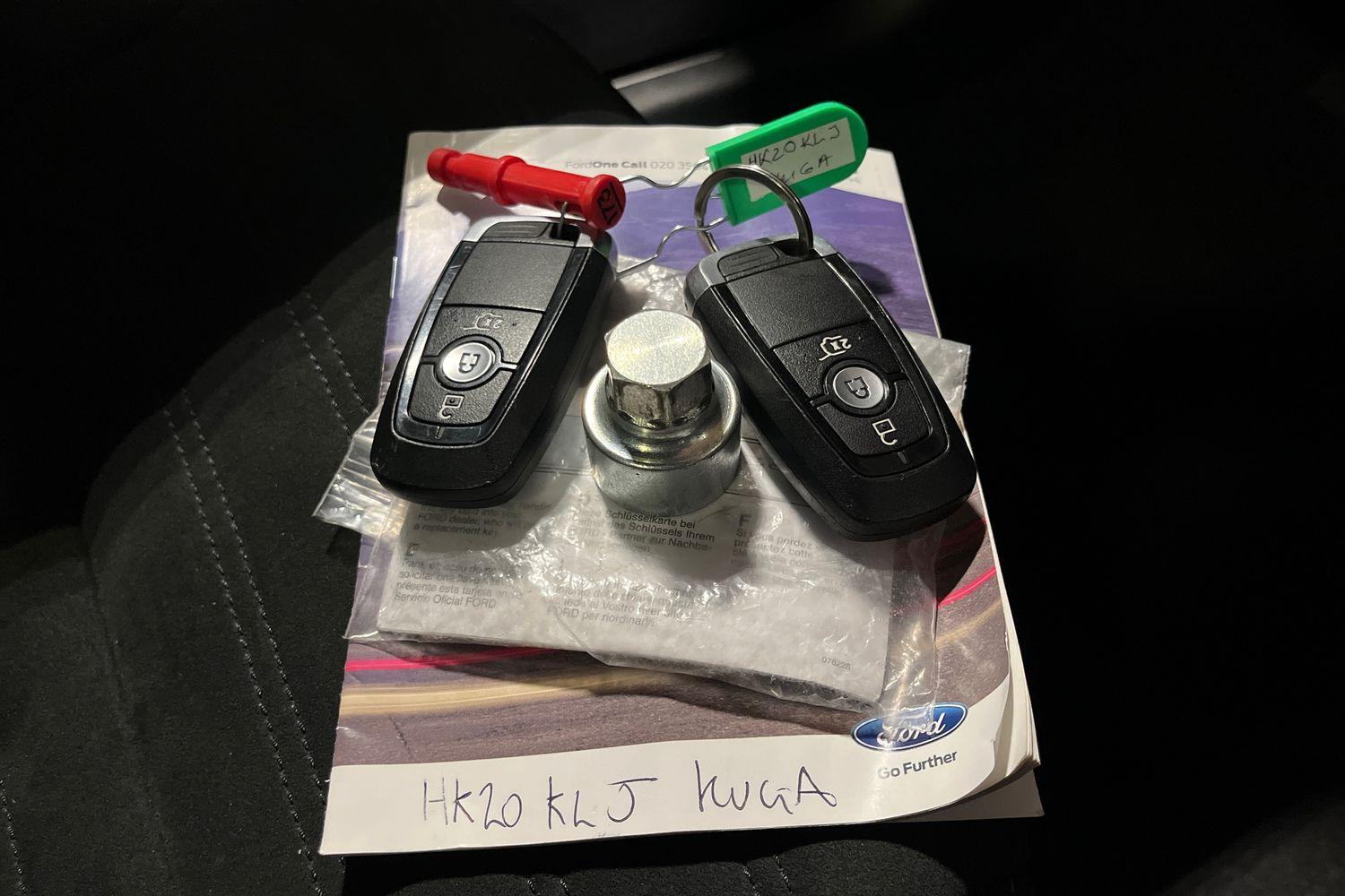 Ford KUGA Photo 21