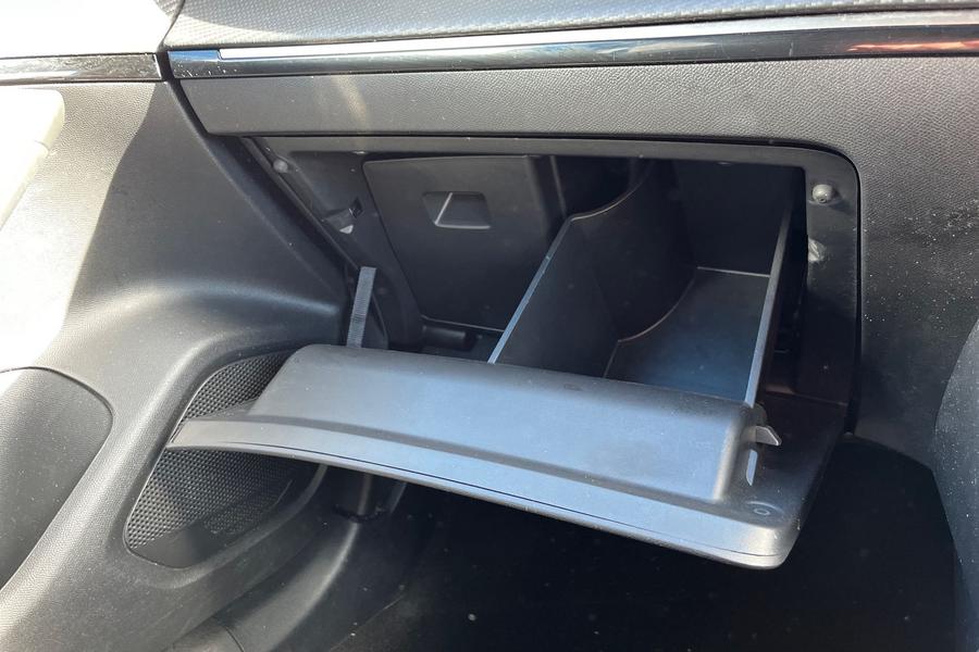 Peugeot 2008 Photo autoimg-8e8f243840d6149f9875a720bc67dd3949961a3a.jpg