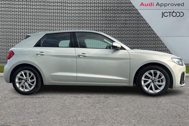 AUDI A1 Photo 4