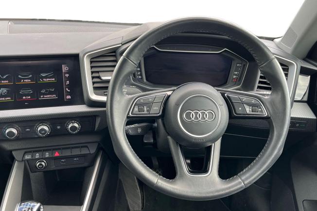 AUDI A1 Photo 11