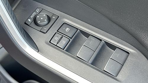 Suzuki ACROSS Photo autoimg-8e9c0c7d7681b22ea3b73a2d58fe97345feb58e7.jpg