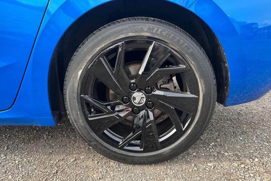 Vauxhall ASTRA Photo autoimg-8e9ea5155551573324a4b88e21bcba46b71e0a73.jpg