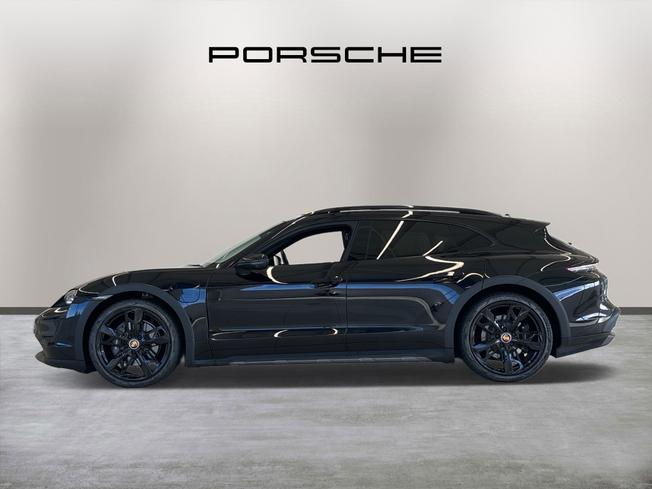 PORSCHE Taycan Photo 4
