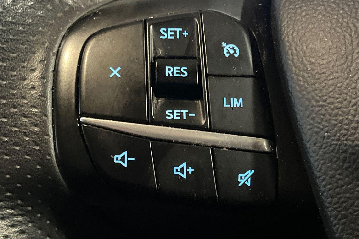 Ford KUGA Photo 41
