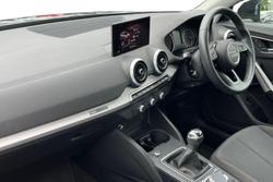 Audi Q2 Photo 2