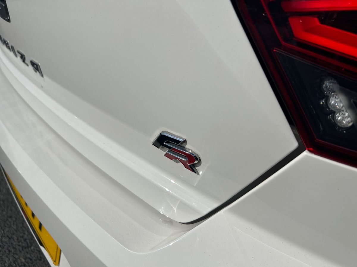 SEAT Ibiza Photo 17