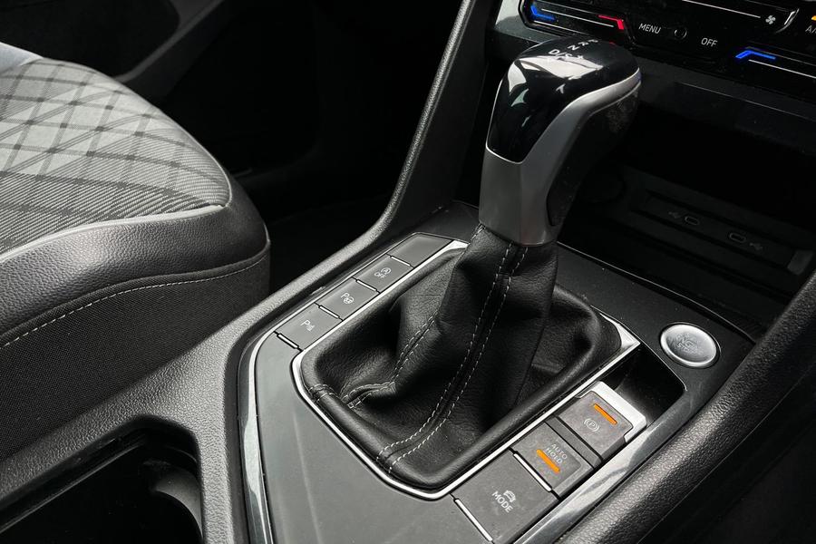 Volkswagen TIGUAN Photo autoimg-8eb6868544e06c897fb474cdd23e7f7eb1ed2fa3.jpg