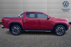 VOLKSWAGEN Amarok Photo 4