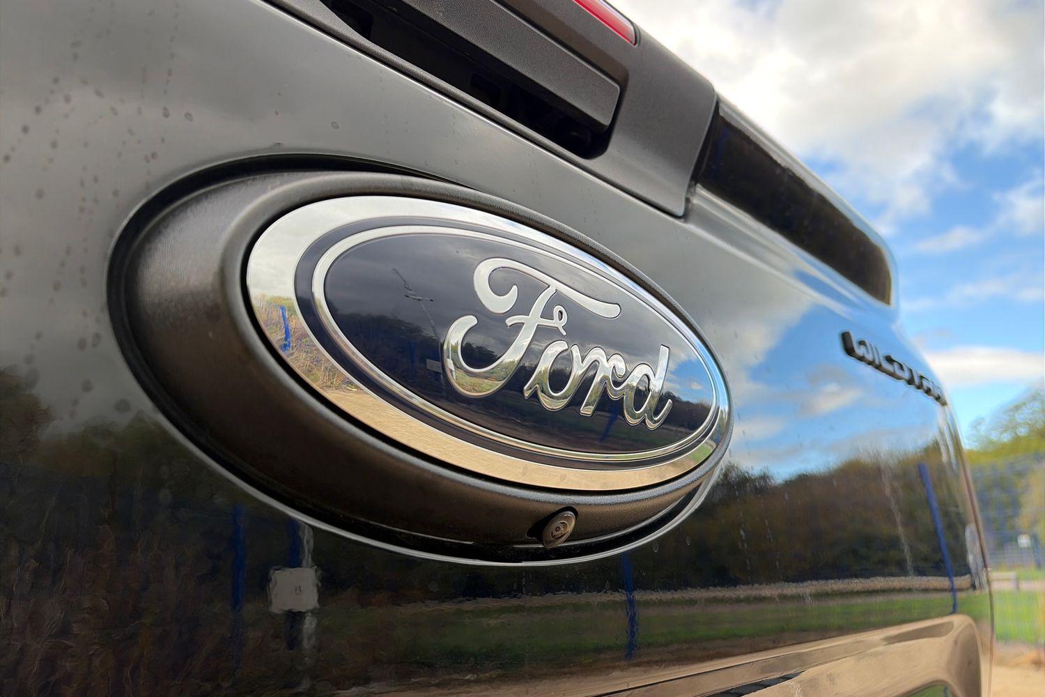 Ford RANGER Photo 8
