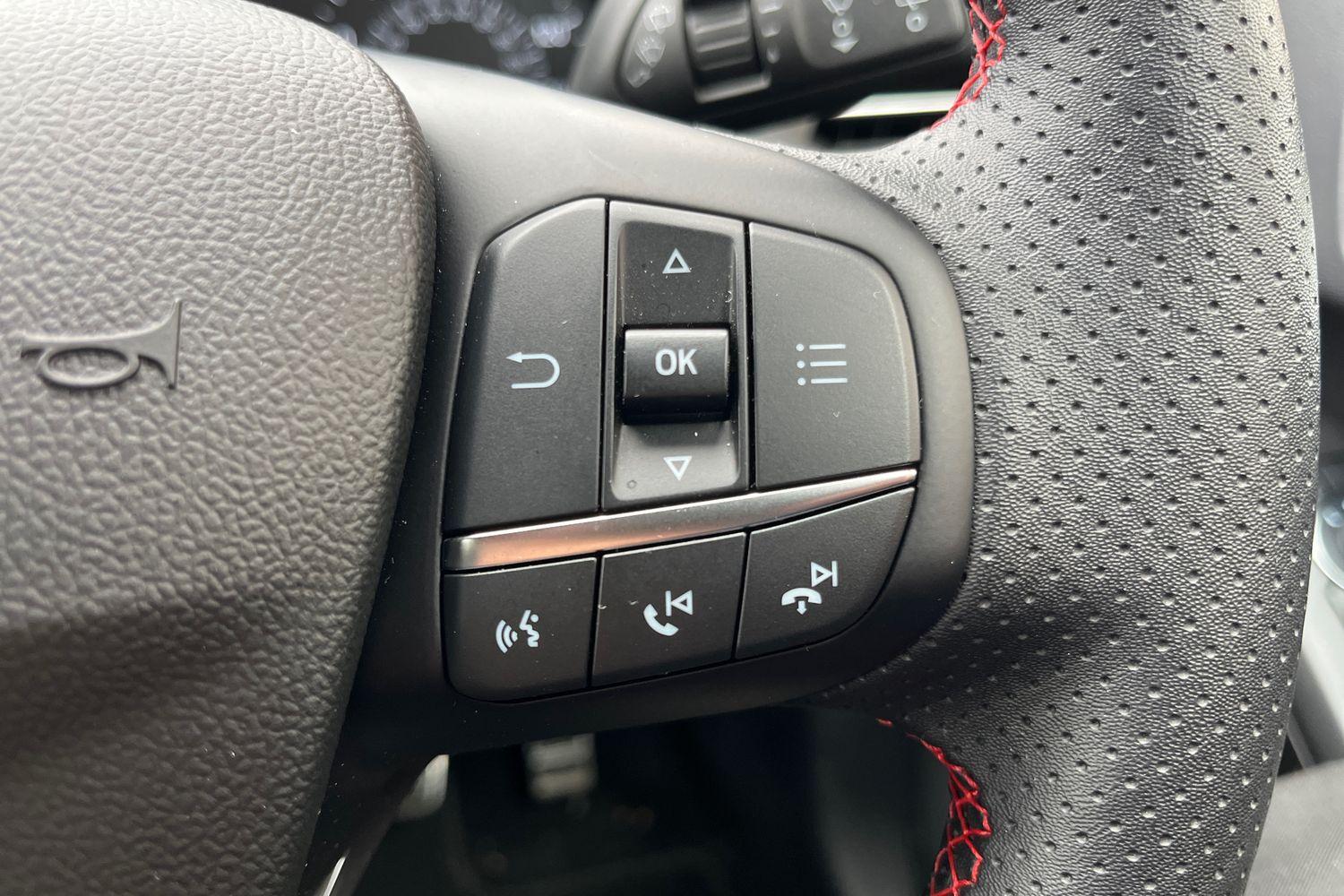Ford FOCUS Photo 35