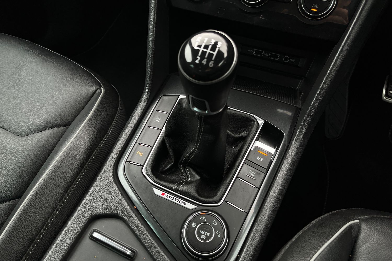Volkswagen TIGUAN Photo 37