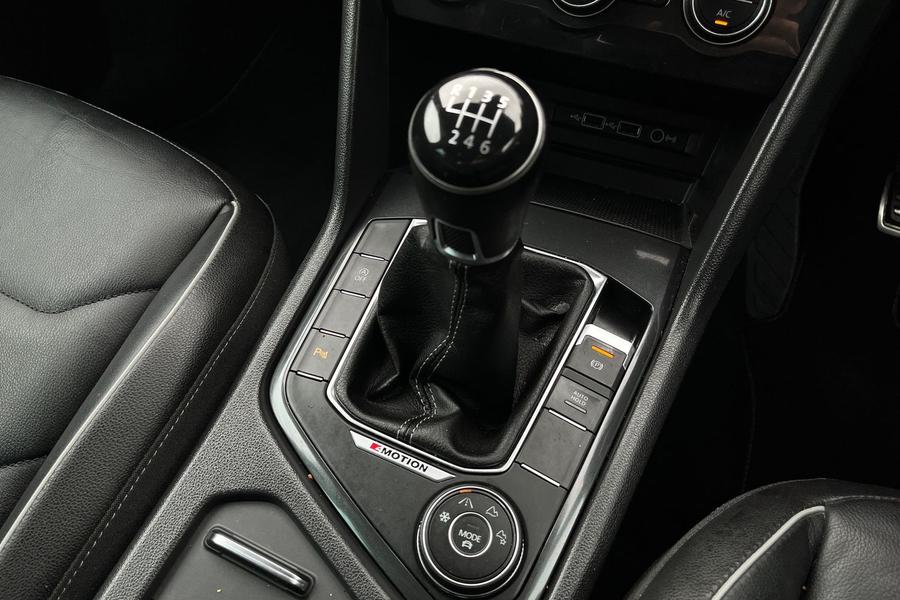 Volkswagen TIGUAN Photo autoimg-8ec87ed895d5cbdba3c088440dc784b97a6c8ac1.jpg