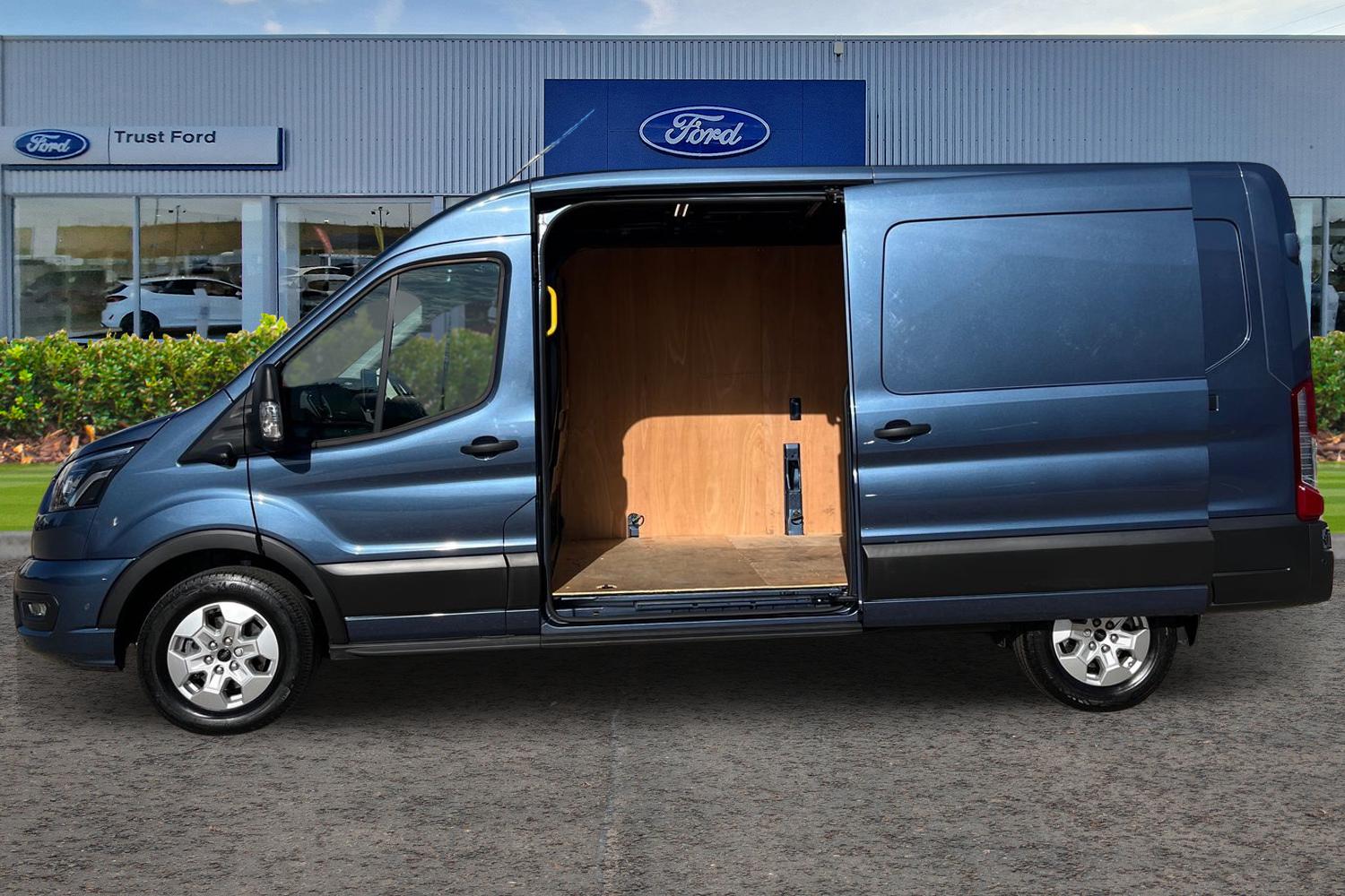 Ford TRANSIT Photo 4