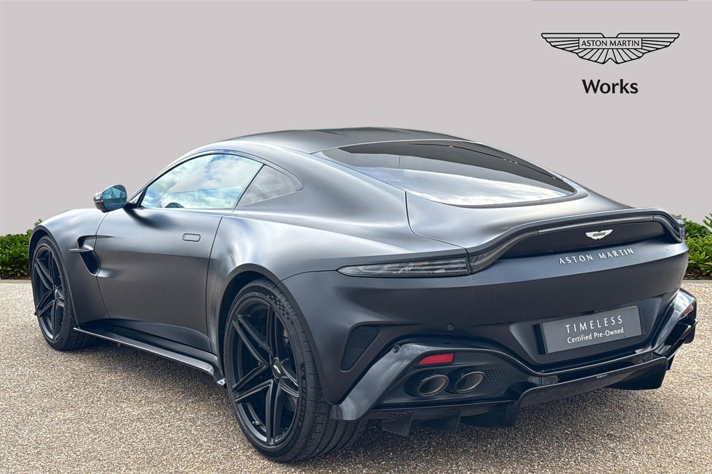 Aston Martin Vantage 2024
