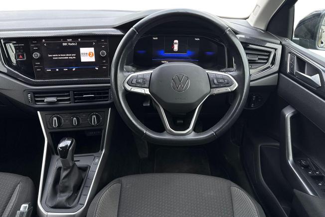 VOLKSWAGEN Polo Photo 11