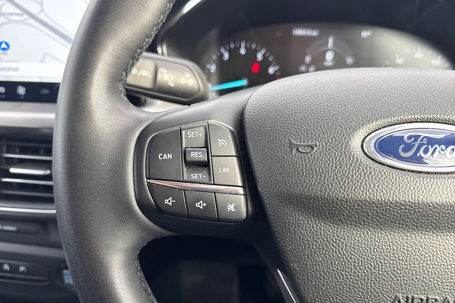 Ford FOCUS Photo 25