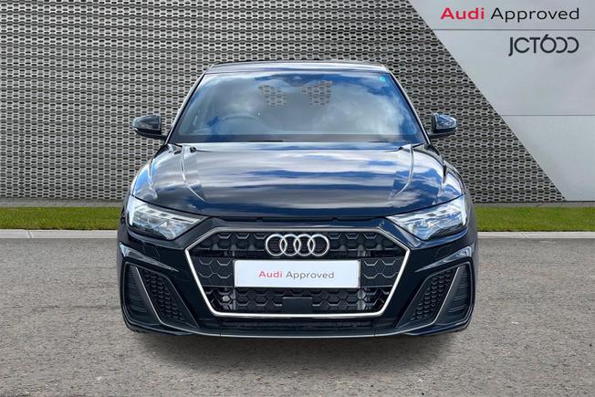 AUDI A1 Photo 8