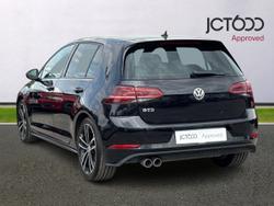 VOLKSWAGEN Golf Photo 3