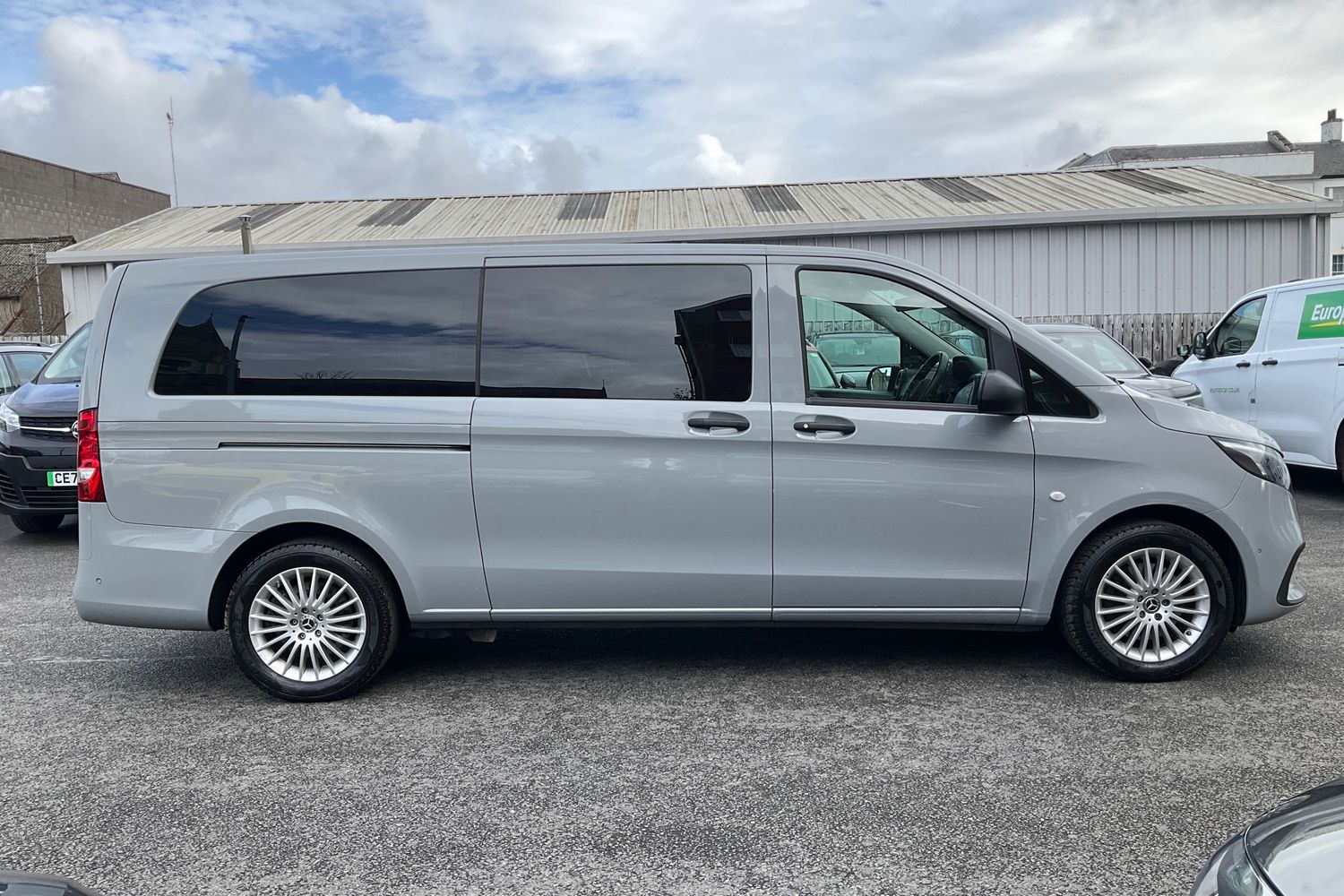 Mercedes-Benz VITO Photo 21