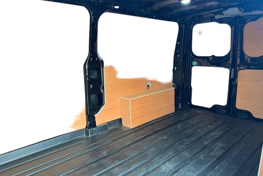 Used Ford TRANSIT CUSTOM WO25UJD 10