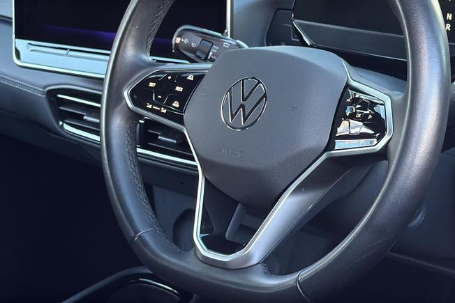 VOLKSWAGEN ID.3 Photo 38