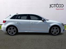 Audi A3 Photo 4
