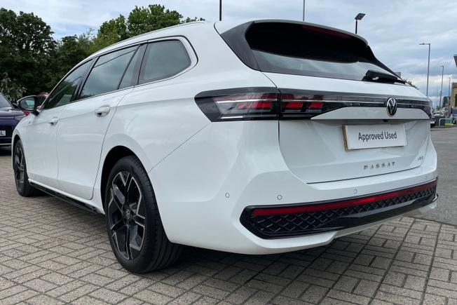 VOLKSWAGEN Passat Photo 54
