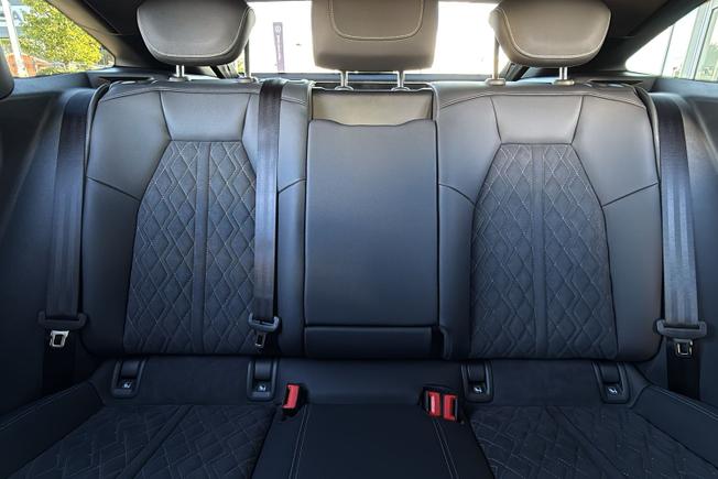 AUDI Audi Q4 Sportback Photo 40