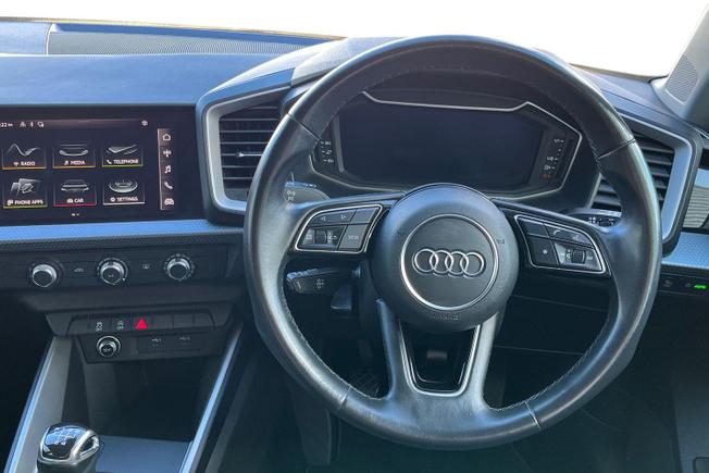 AUDI A1 Photo 11