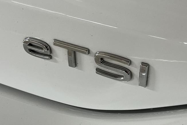 VOLKSWAGEN Tiguan Photo 34