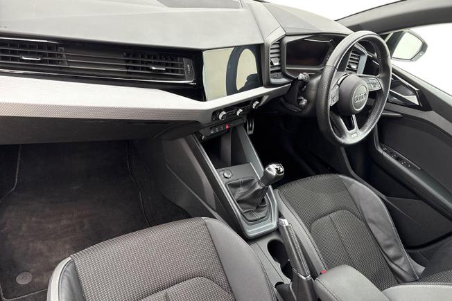 AUDI A1 Photo 2