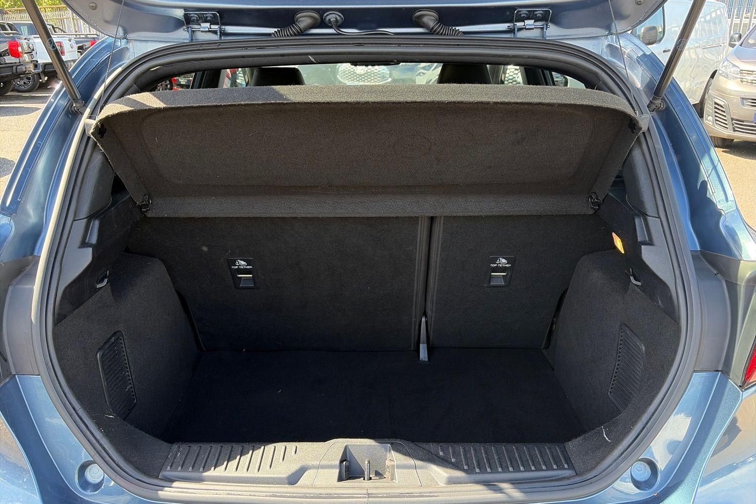Ford Fiesta Photo 20