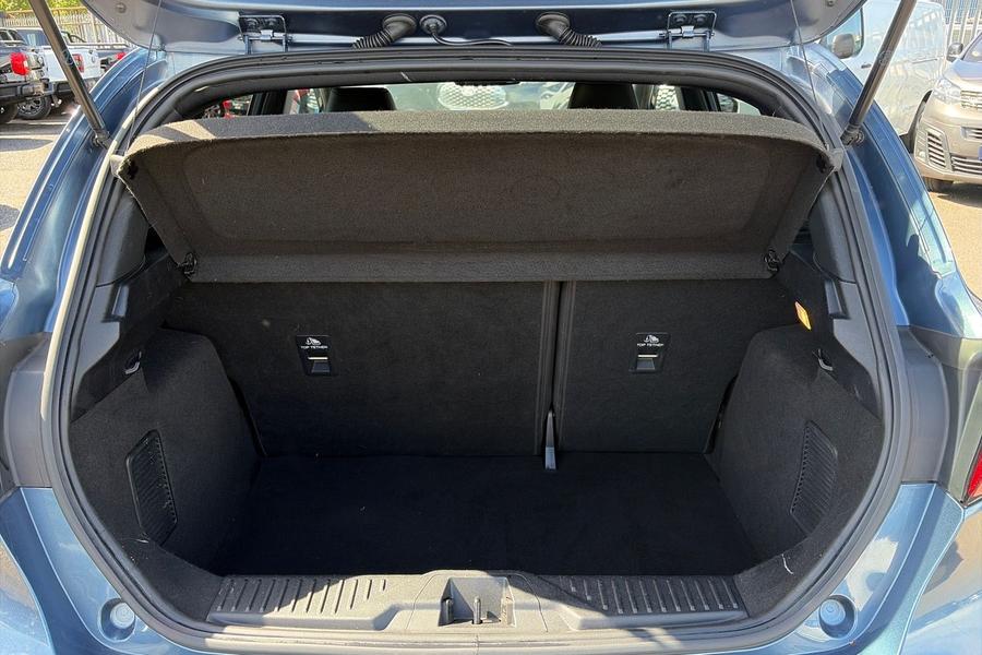 Ford Fiesta Photo autoimg-8ee9ae2cb00208fb29da74765383d95df0a2cbbd.jpg
