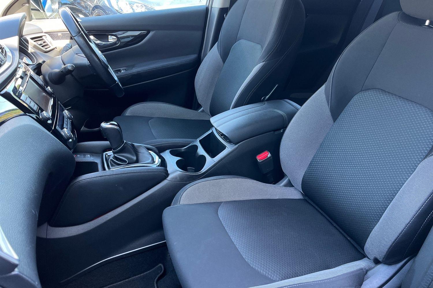Nissan Qashqai Photo 18