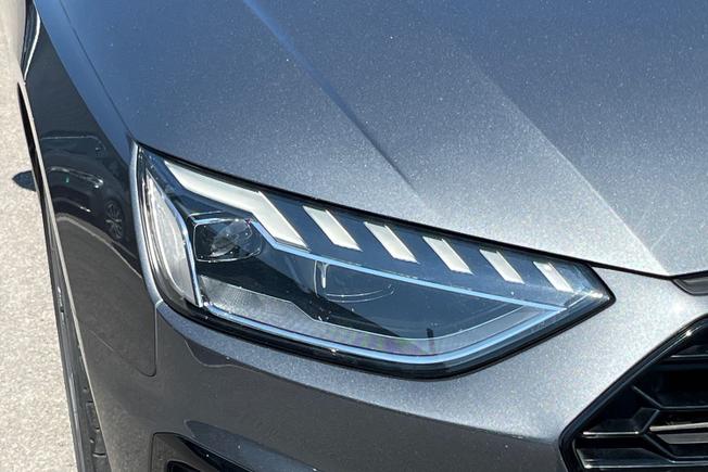 Audi A4 Avant Photo 19