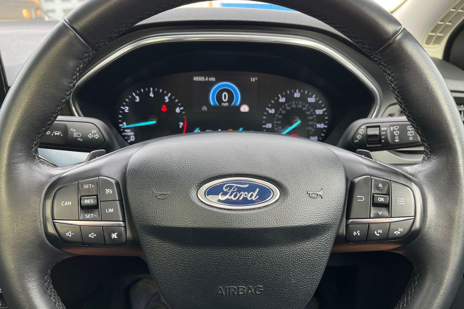 Ford Focus Photo 11