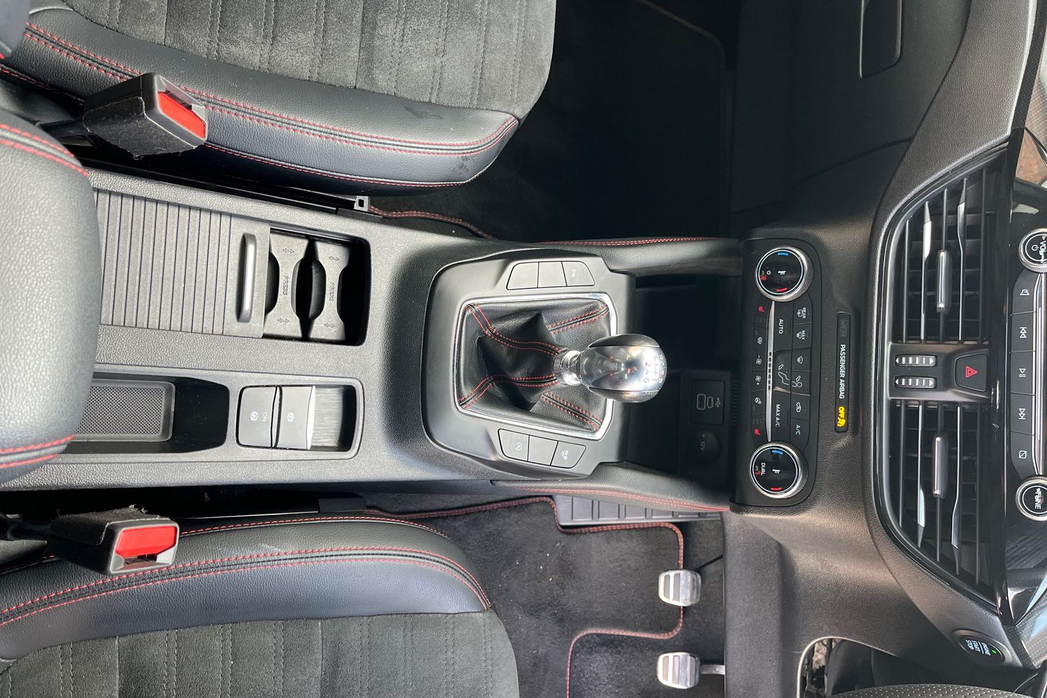 Ford Kuga Photo 31