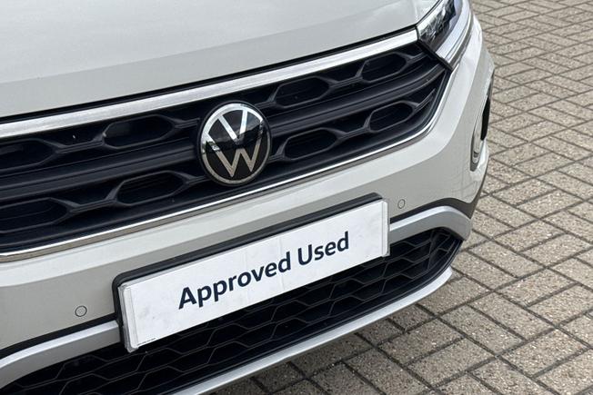 VOLKSWAGEN T-Roc Photo 50