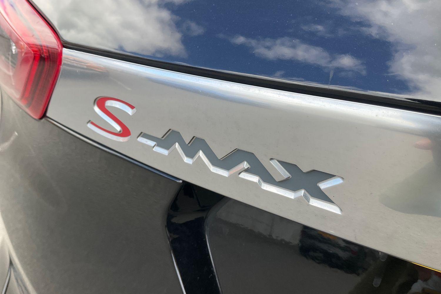 Ford S-MAX Photo 38