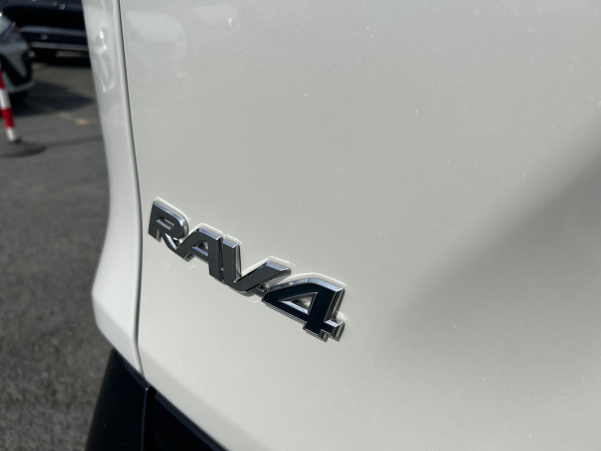 Toyota RAV4 Photo 17
