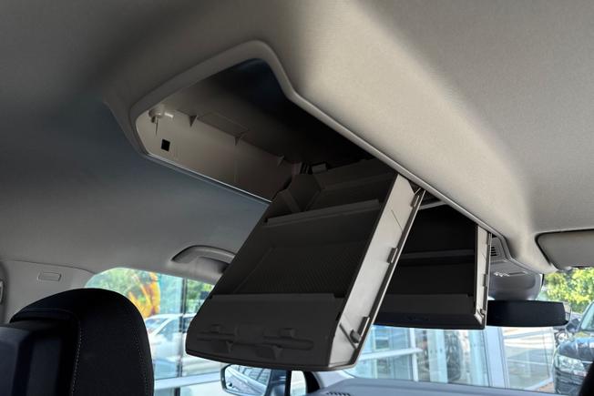 VOLKSWAGEN Tiguan Allspace Photo 22