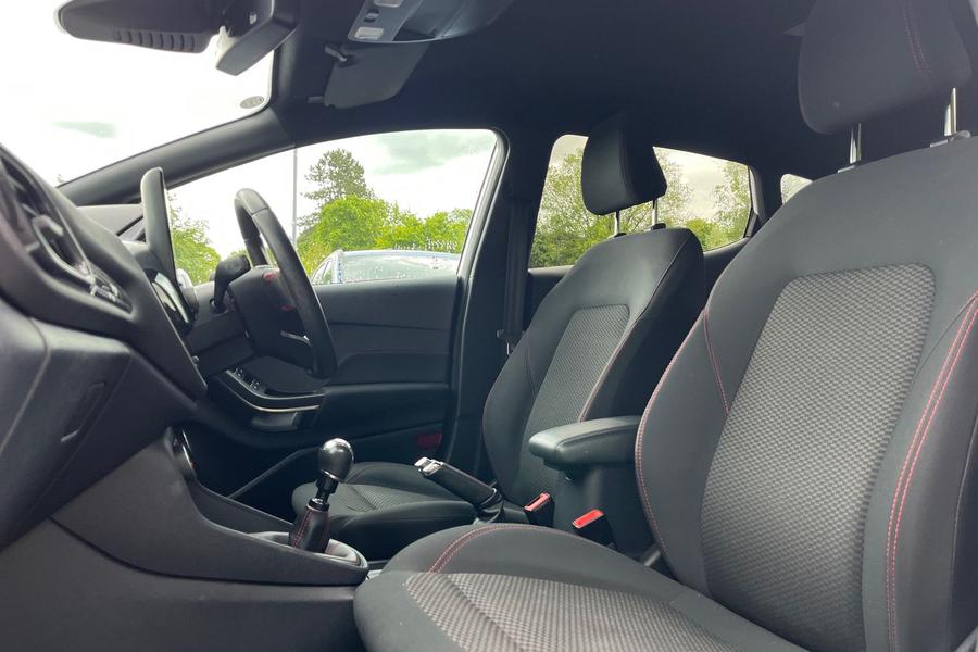 Ford Fiesta Photo autoimg-8ef6cc960e685b4c6f353cee13c00531f8a8c6c9.jpg