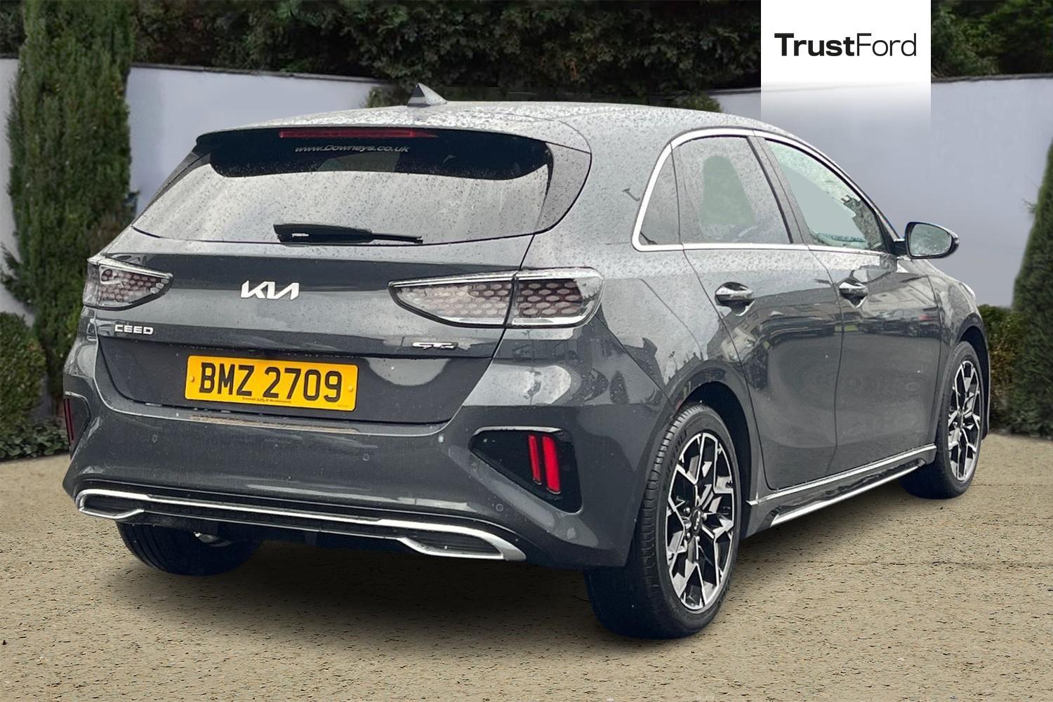 Kia CEED Photo 3